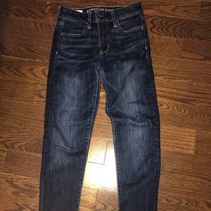 dark wash American Eagle jeans